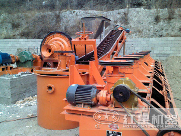 攪拌桶作業(yè)現(xiàn)場(chǎng)