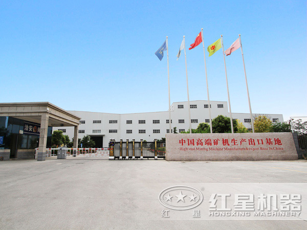 一鐘頭8-28噸，出料325目的石英沙磨粉設(shè)備廠家