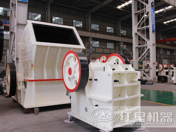 顎式破碎機(jī)+反擊式破碎機(jī) 顎式破碎機(jī)+反擊式破碎機(jī)