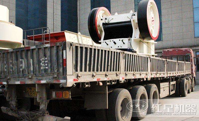 簡(jiǎn)擺顎式破碎機(jī)價(jià)格實(shí)惠,待發(fā)貨山東 簡(jiǎn)擺顎式破碎機(jī)價(jià)格實(shí)惠,待發(fā)貨山東