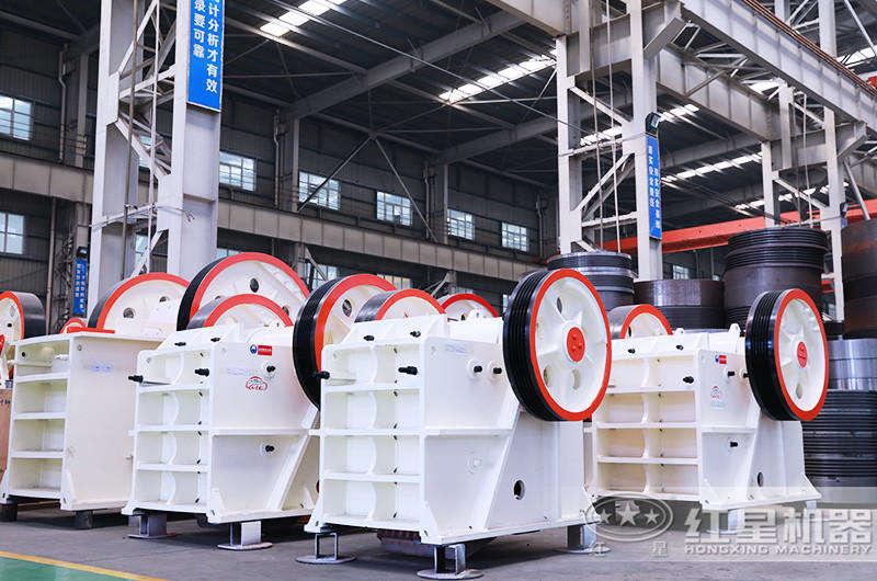 細(xì)碎顎式破碎機(jī)廠家提供現(xiàn)貨 細(xì)碎顎式破碎機(jī)廠家提供現(xiàn)貨