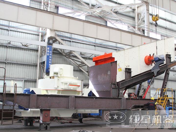 沖擊式移動破碎機制砂粒度均勻,呈立方體狀 沖擊式移動破碎機制砂粒度均勻,呈立方體狀