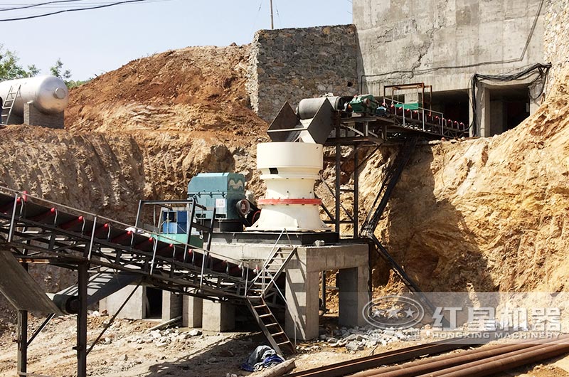 單缸圓錐破碎機(jī)圖片