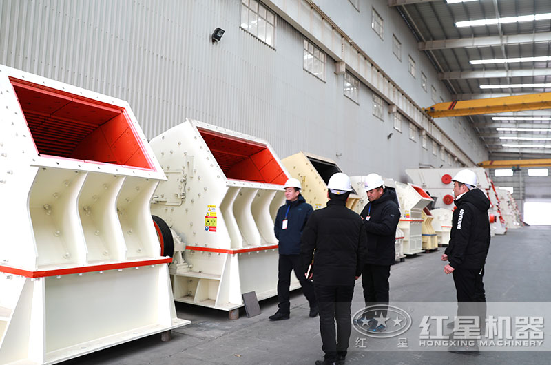 客戶來(lái)設(shè)備生產(chǎn)車間實(shí)地考察 客戶來(lái)設(shè)備生產(chǎn)車間實(shí)地考察