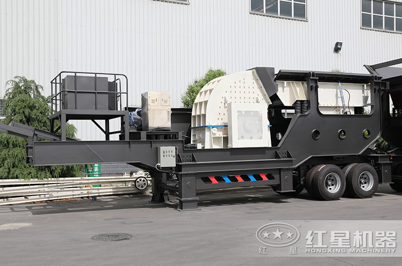 三合一配置小型移動(dòng)粉碎機(jī) 三合一配置小型移動(dòng)粉碎機(jī)