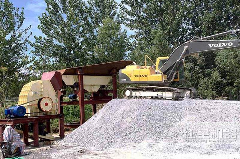 重錘式破碎機加工石英砂生產(chǎn)線現(xiàn)場 重錘式破碎機加工石英砂生產(chǎn)線現(xiàn)場