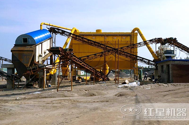 某時產200噸制砂生產線現場 某時產200噸制砂生產線現場