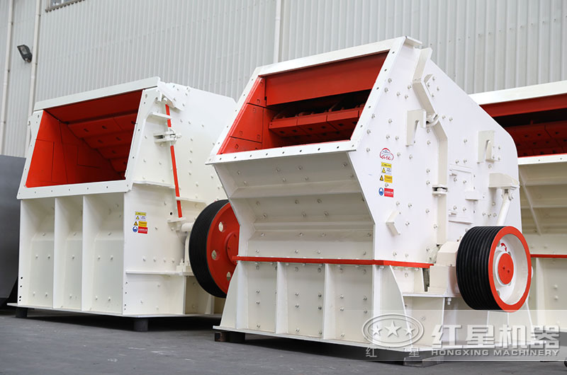 反擊式破碎機(jī) 反擊式破碎機(jī)