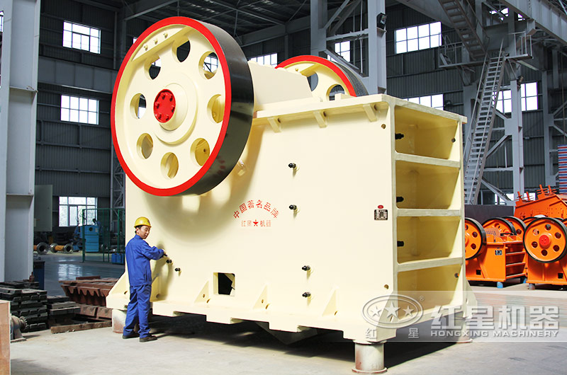 900x1200鄂破破碎機圖片 900x1200鄂破破碎機圖片