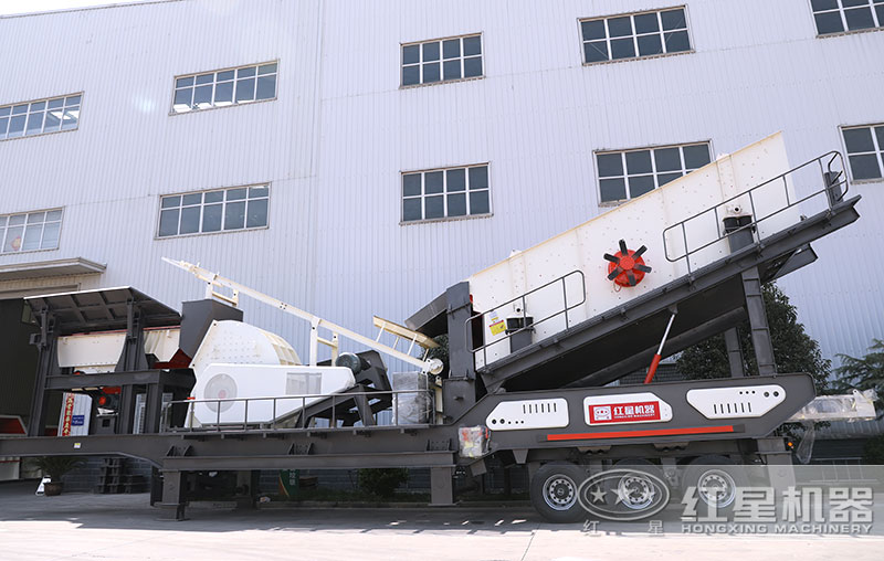 移動式大型錘式破碎機 移動式大型錘式破碎機