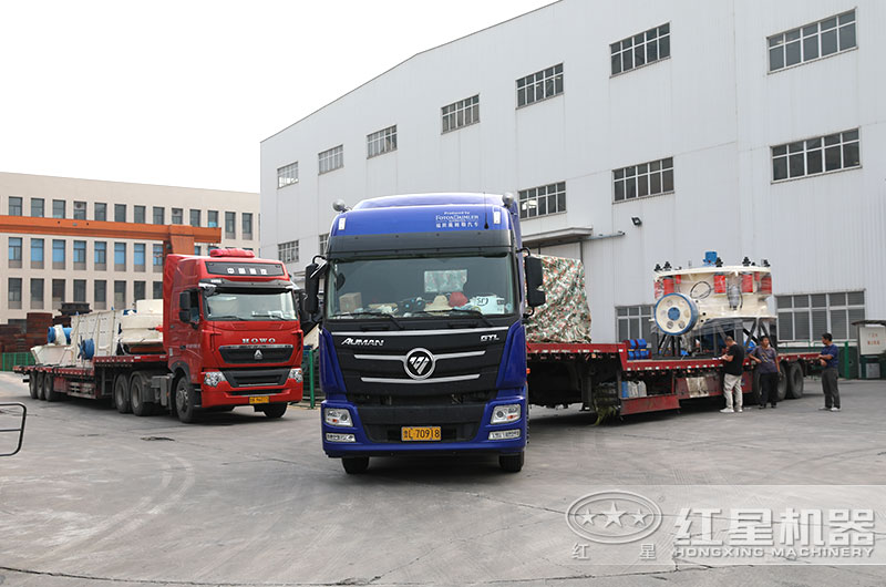 hp300圓錐破碎機設(shè)備發(fā)貨