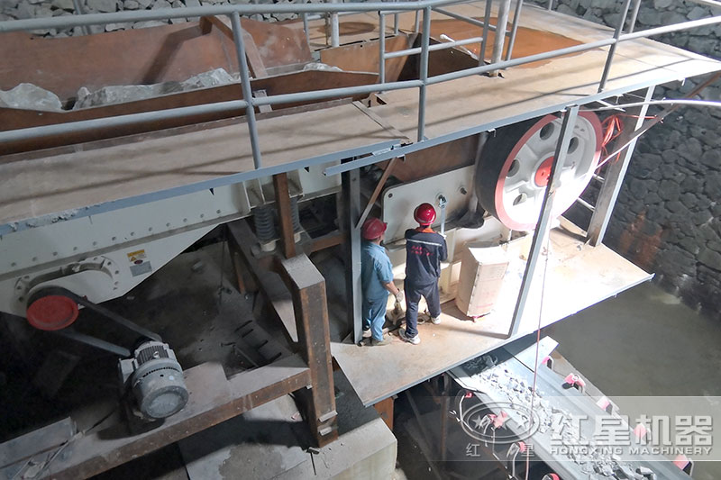 石灰石制砂線的顎破 石灰石制砂線的顎破