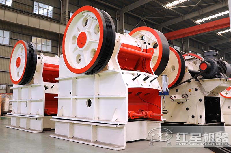 砂石料設(shè)備-顎式破碎機(jī) 砂石料設(shè)備-顎式破碎機(jī)