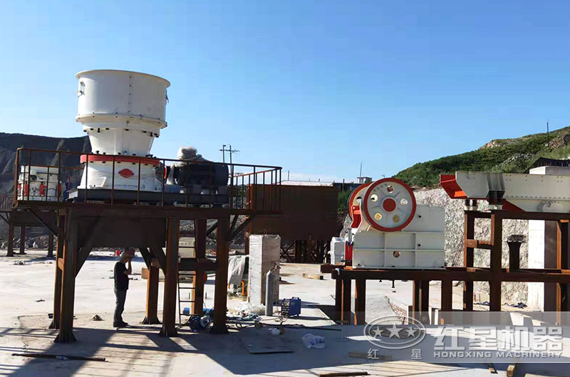 安徽客戶碎石破碎機生產線安裝現場 安徽客戶碎石破碎機生產線安裝現場