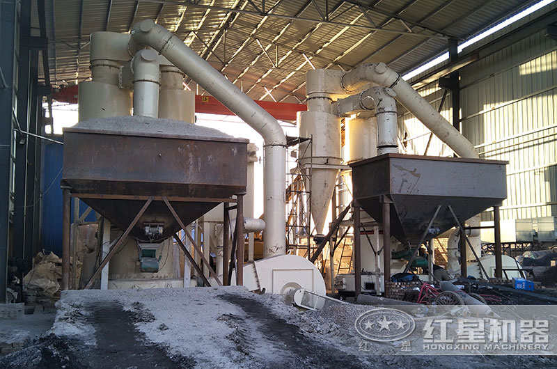 石灰粉加工現場 石灰粉加工現場