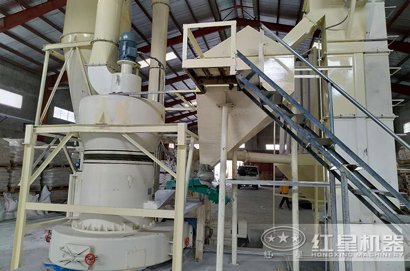 紅星雷蒙磨粉機制粉加工客戶現(xiàn)場實拍 紅星雷蒙磨粉機制粉加工客戶現(xiàn)場實拍